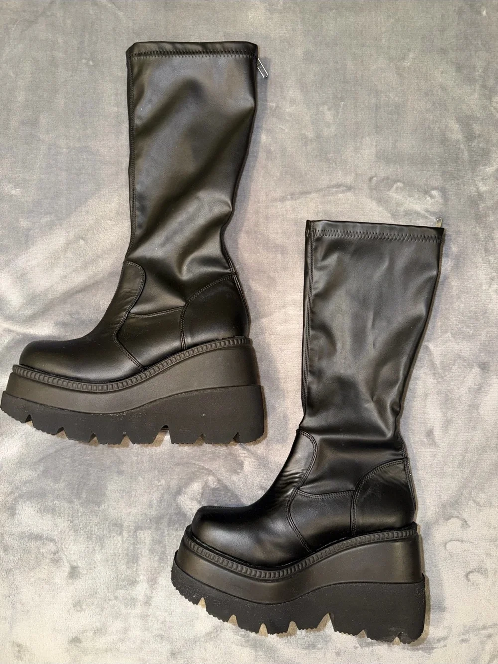 🖤 Demonia Shaker 65 Chunky Platform Boots